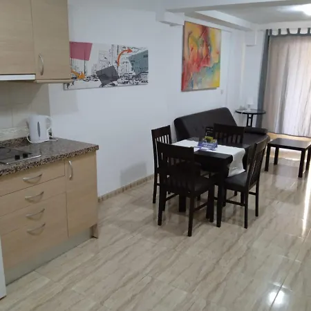 Appartement Puerta Del Sol Trm Only Adults Aparts Torremolinos
