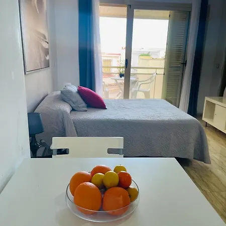 Puerta Del Sol Trm Only Adults Aparts Apartamento Torremolinos