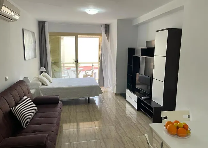 Puerta Del Sol Trm Only Adults Aparts Lejlighed Torremolinos