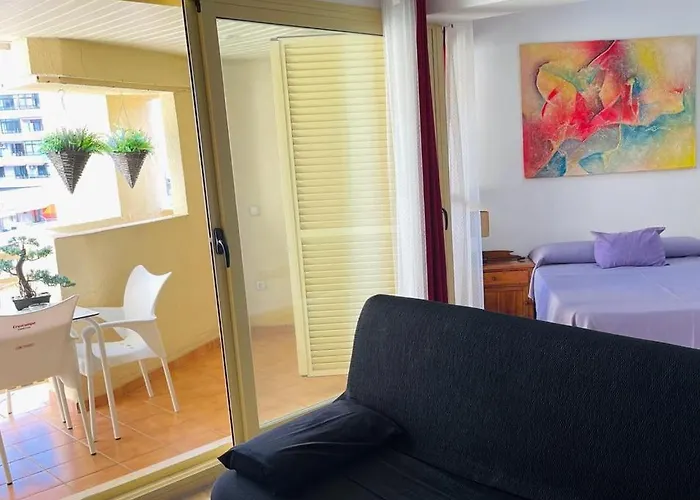 Puerta Del Sol Trm Only Adults Aparts Lejlighed