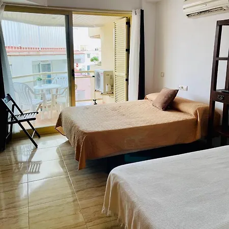 Puerta Del Sol Trm Only Adults Aparts Διαμέρισμα *