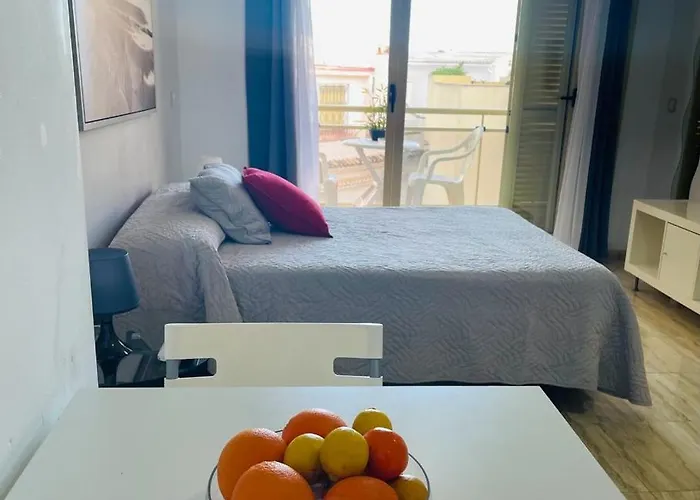 Puerta Del Sol Trm Only Adults Aparts Appartamento Torremolinos